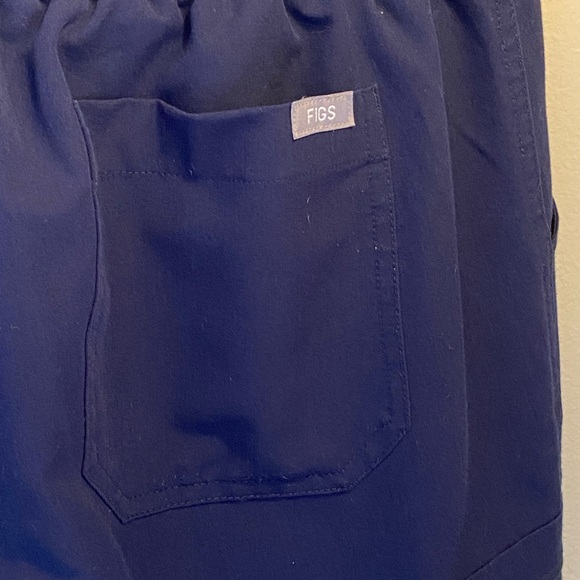 FIGS small Blue CARGO Pants - Picture 5 of 8